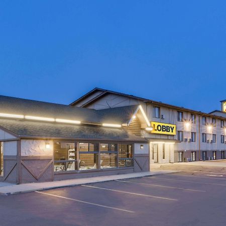Motel Super 8 By Wyndham Mitchell Zewnętrze zdjęcie